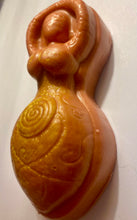 Load image into Gallery viewer, Fire Goddess Cleansing Bar -Triple Butters: Shea, cocoa and Mango plus Bergamot, Pepper Black & Cinnamon