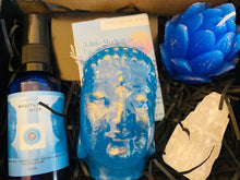 Load image into Gallery viewer, The Little Box of Meditation