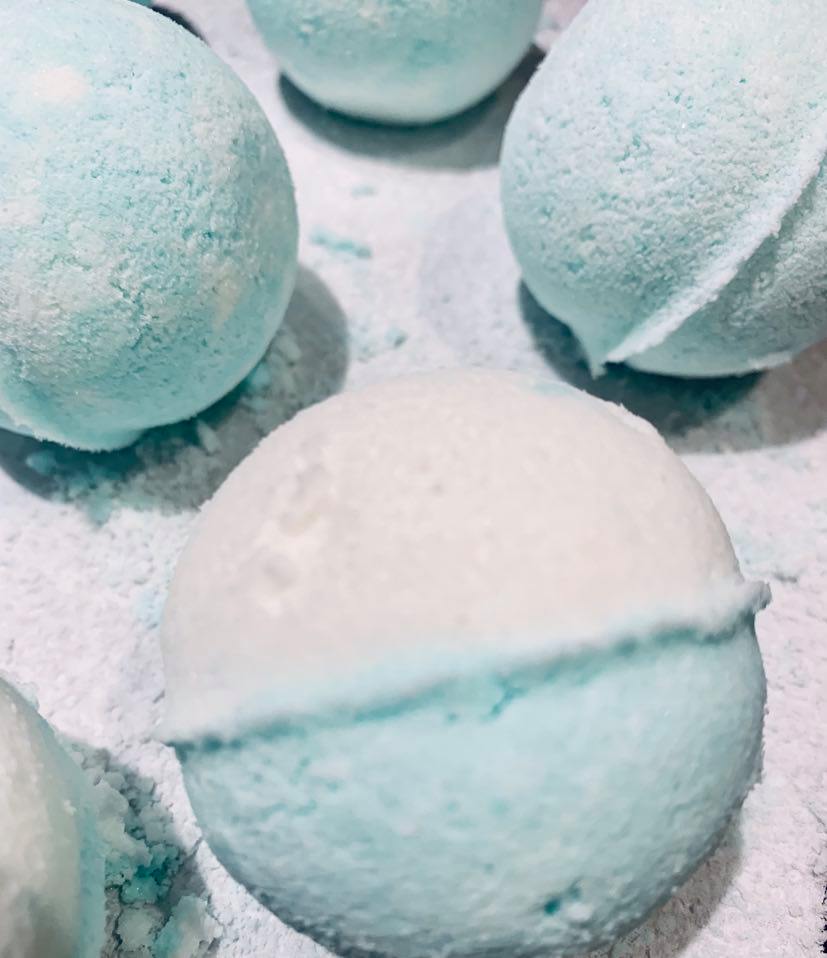 Eucalyptus and peppermint Bath Bomb relives headaches and blocked sinus