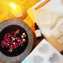 Load image into Gallery viewer, Rose Quartz Crystal Soap
