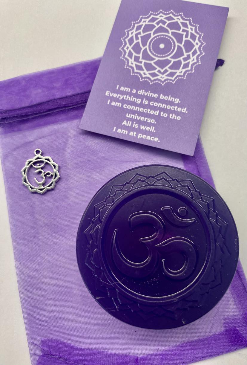 Crown Chakra Crystal Soap with Clear Quartz Rock Crystal