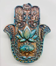 Load image into Gallery viewer, Hamsa Wall plaque 8 x 7 cm brown
