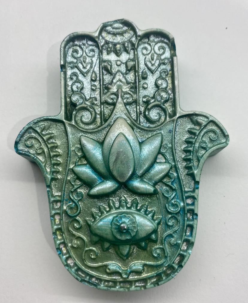 Hamsa Wall plaque 8 x 7 cm green